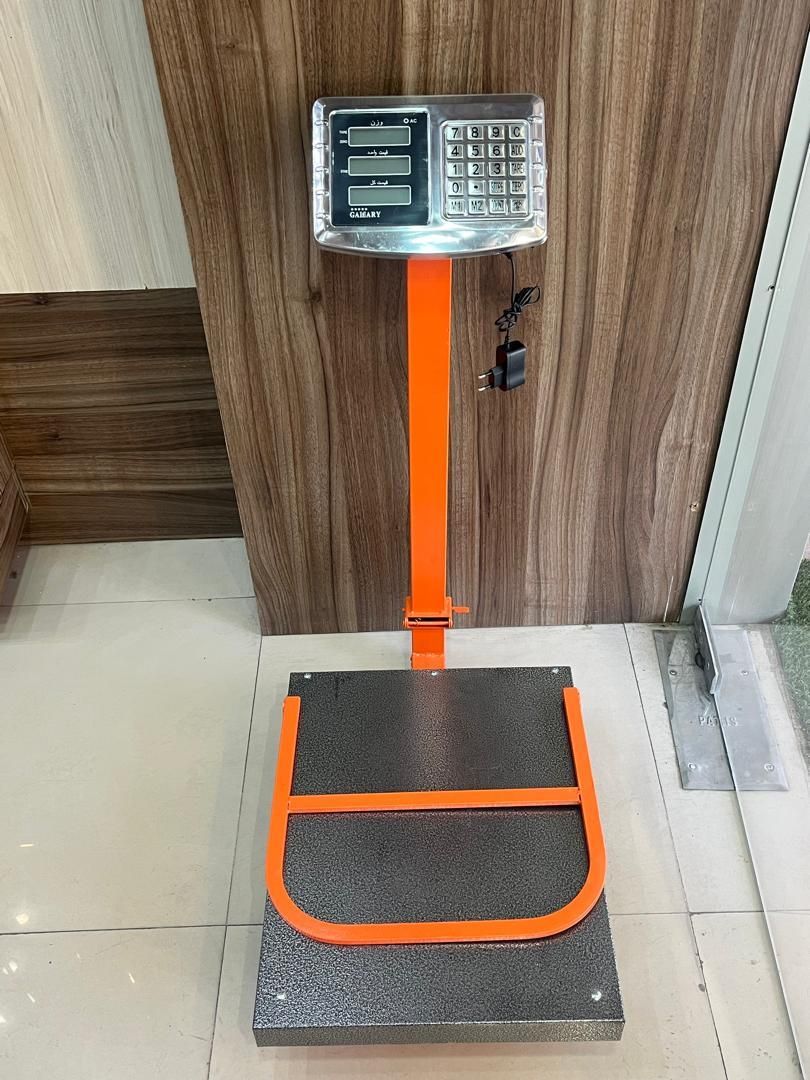 تصویر 2 از باسکول تاشو قابل جمع شدن برای انبار داری و حمل و نقل آسان