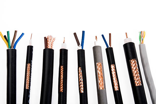 کابل کواکسیال کرمان سفید رنگ با عایق دی الکتریک فومی