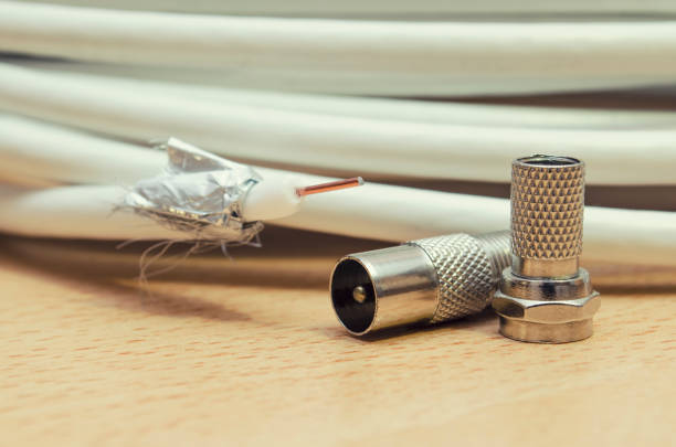 تصویر 4 از کابل کواکسیال برای دوربین  با محافظ فلزی بافته