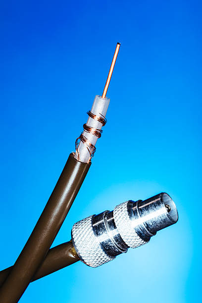 تصویر 3 از کابل کواکسیال برای دوربین  با محافظ فلزی بافته