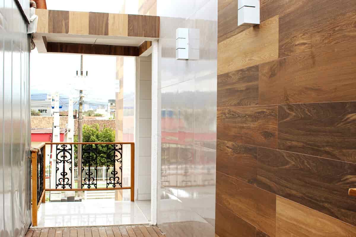 سرامیک پرسلان طرح ترموود جلوه طبیعی پایدار