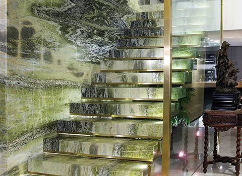 تصویر 3 از سنگ گرانیت جنگلی بیرجند با بافت مقاوم و جلوه خاص