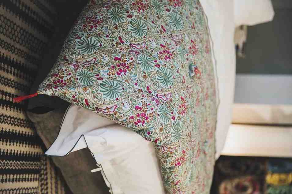 تصویر 4 از روتختی طرح گل و شکوفه با عطر لذتبخش بهار و رنگ های طبیعی