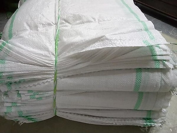 تصویر 4 از گونی 70 × 110 مناسب نگهداری و جابجایی آسان