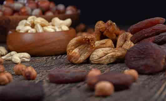 تصویر 4 از انجیر خشک سیاه با ساختار متراکم دیرچین