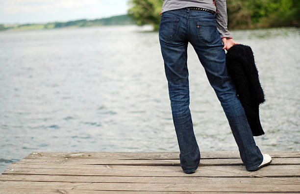 تصویر 3 از شلوار جین جاگر با رنگ شوی یکنواخت و پارچه نرم