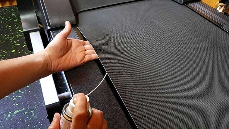 تصویر 4 از نوار نقاله تردمیل مناسب تمرین های هوازی در فضا های ورزشی