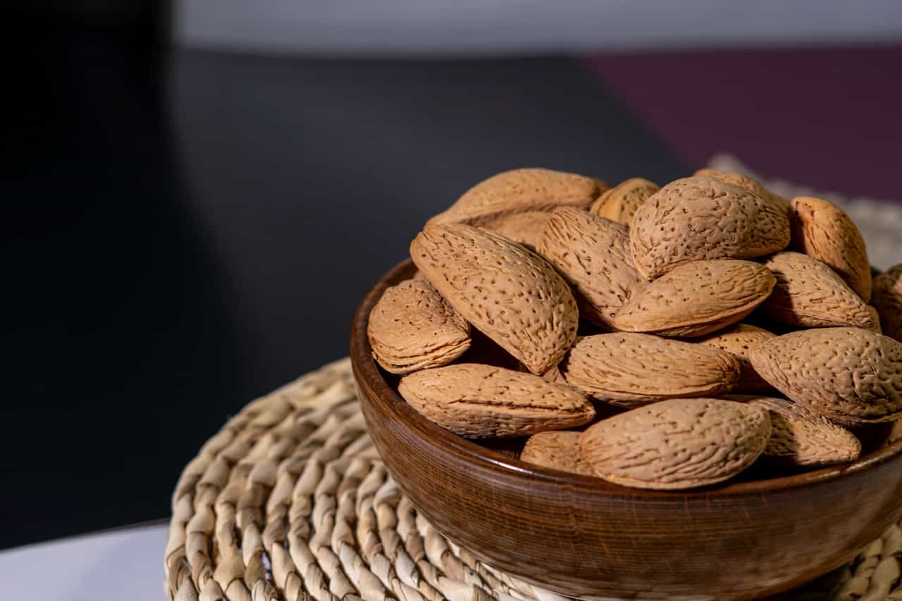 تصویر 3 از بادام درختی کوهستانی خام اعلا درجه یک