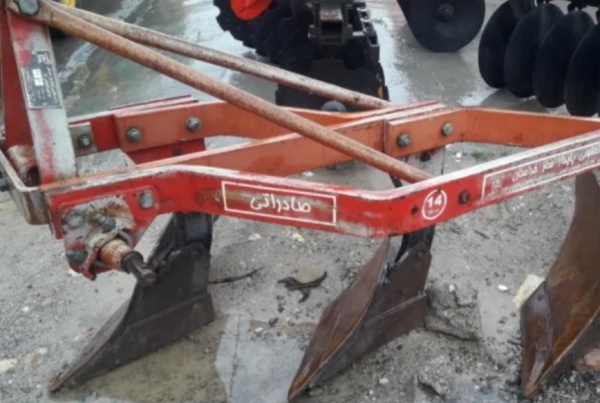 تصویر 3 از گاوآهن پایدار ساز خراسان ساختاری برای تثبیت زمین زراعی
