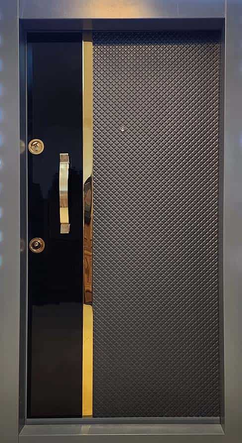 تصویر 4 از درب ضد سرقت مشکی طلایی چارچوب فولادی با ایمنی بالا و طراحی منحنی