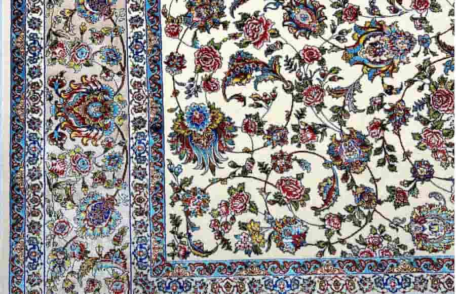 تصویر 2 از فرش ابریشمی ماشینی کرم ویژه اتاق خواب آرام