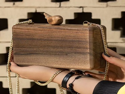 تصویر 1 از کیف چوبی با طراحی خاص و کیفیت بالا