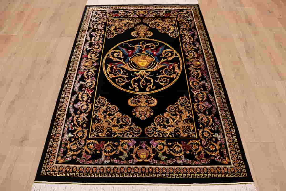 تصویر 3 از فرش ابریشمی ماشینی قالی سلیمان با نقوش اصیل و سنتی
