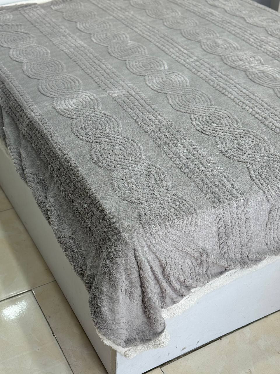 تصویر 1 از پتو ببعی ترک ضد حساسیت با الیاف استاندارد و ایمن