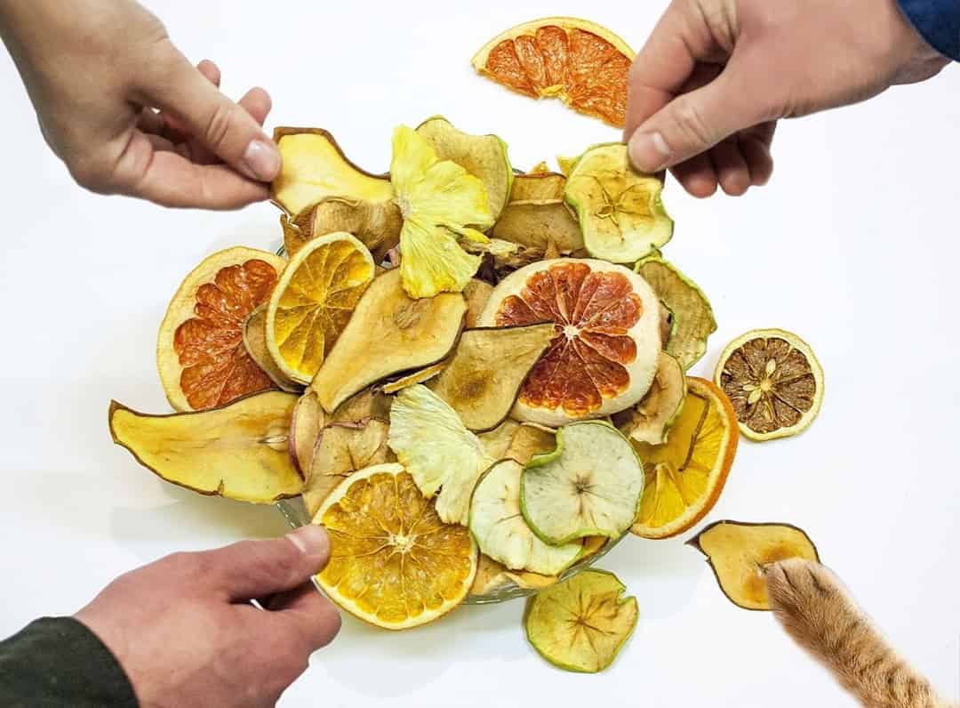 تصویر 3 از میوه خشک ارومیه حاصل باغ های منطقه