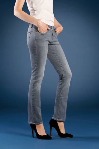 تصویر 3 از شلوار جین راسته زنانه درجه یک مناسب استایل‌ رسمی