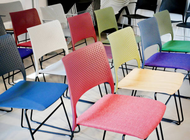 تصویر 4 از صندلی پلاستیکی اداری پلاستیک ضخیم و محکم با ضمانت کیفیت