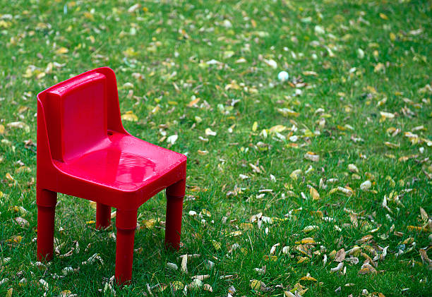 تصویر 4 از صندلی پلاستیکی بچه گانه ضد باکتری و قابل شستشو با مواد شوینده