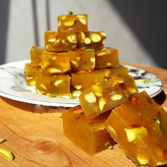 تصویر 3 از حلوا مسقطی لاری شیرینی انرژی‌ بخش