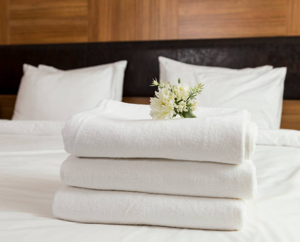 ملحفه نخی هتلی با کیفیت برای هتل های آپارتمانی