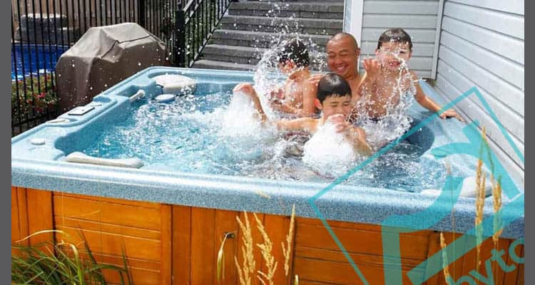 تصویر 1 از جکوزی کودکان با طراحی ایمن و بدنه سبک