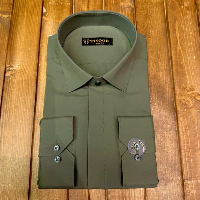 تصویر 1 از پیراهن مردانه سبز مناسب استایل رسمی و نیمه رسمی