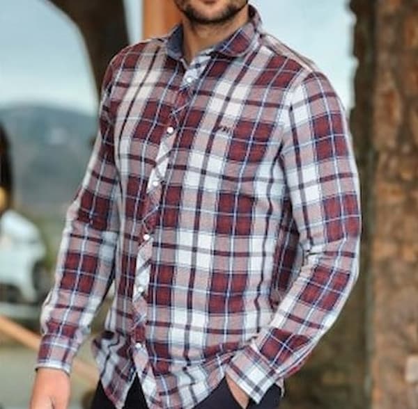 تصویر 4 از پیراهن مردانه چهار خونه مناسب تیپ اسپرت و مدرن