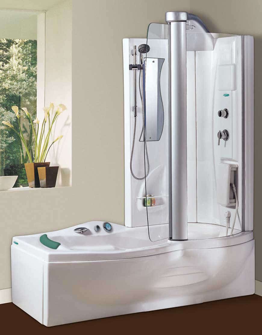 تصویر 2 از جکوزی ایستاده با پایه‌های مقاوم و طراحی مناسب فضاهای کوچک
