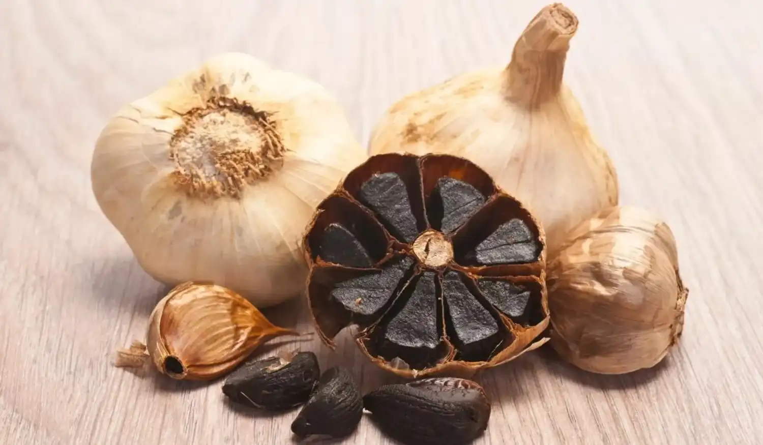 سیر سیاه خالص انتخاب شده از مزارع کوهستانی