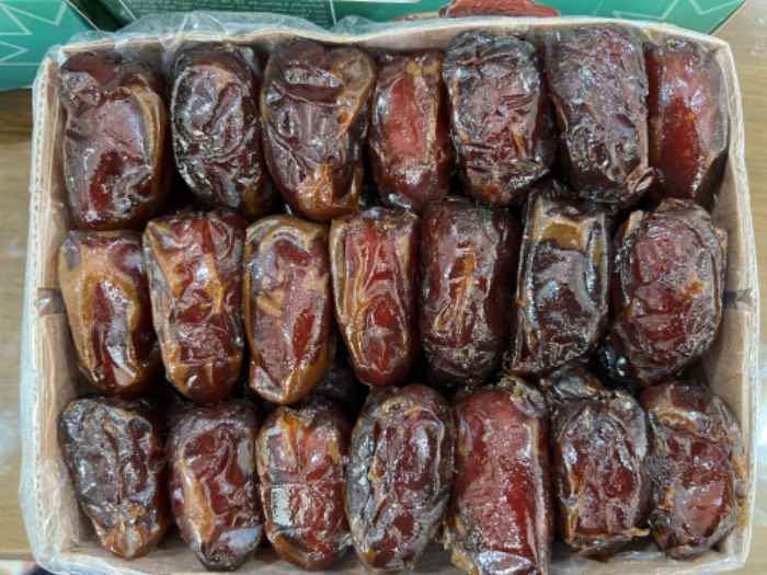 تصویر 4 از خرما کبکاب مروارید سیاه سالم بدون شکر افزوده و مواد نگهدارنده