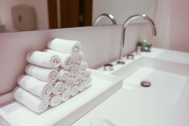 تصویر 5 از حوله صورت هتلی درجه یک با سطح مخملی لطیف