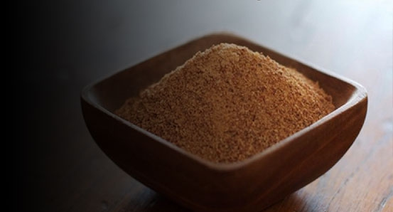 تصویر 4 از شکر خرما مشهد با طعمی اصیل و مناسب برای استفاده در دسرها