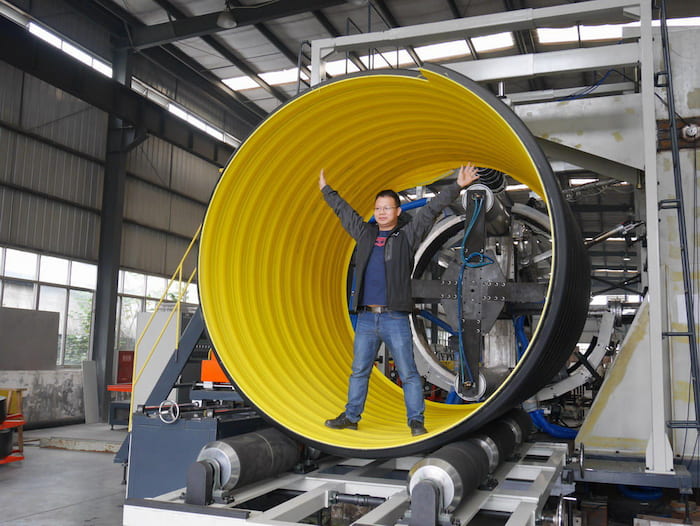 تصویر 4 از لوله پلی اتیلن فاضلابی مقاوم در برابر مواد شیمیایی