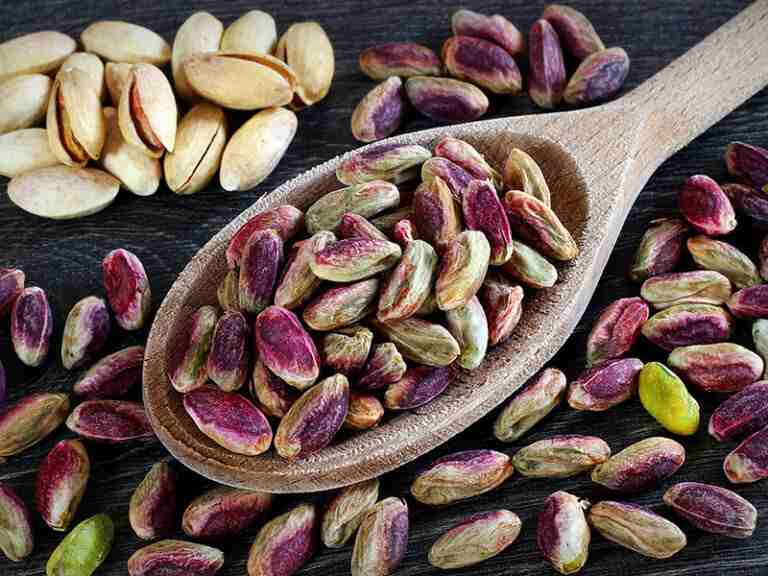 تصویر 4 از پسته اکبری دانه درشت با ظاهر کشیده