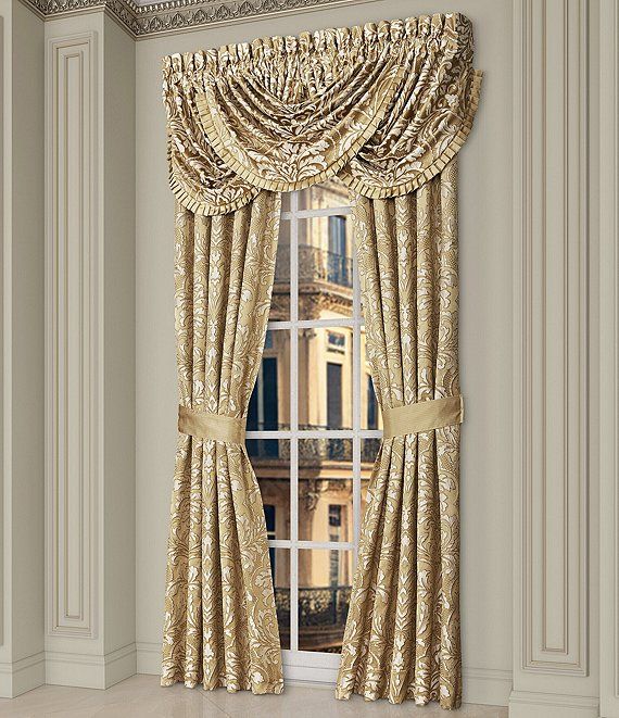 پارچه پرده ای طرح دار و متنوع با ایستایی متعادل