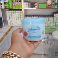 تصویر 4 از وازلین جانسون آبی مناسب برای استفاده مداوم و روزمره