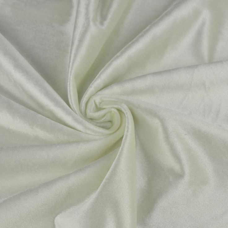 تصویر 2 از پارچه پرده ای پذیرایی مناسب دکوراسیون های ساده و مینیمال