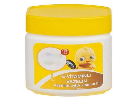 تصویر 1 از وازلین همه کاره الماس حاوی ترکیبات لطافت‌ بخش