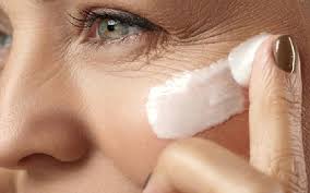 تصویر 3 از وازلین مخصوص صورت با اثر مرطوب‌ کنندگی فوری