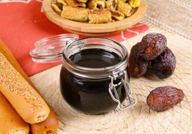 تصویر 4 از شیره خرما صبحانه مناسب سنتی پسند ها یادآور صبحانه های قدیمی