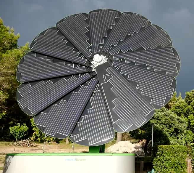 پنل خورشیدی گردان دو محوره پایش خودکار