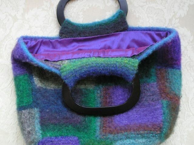 تصویر 1 از کیف نمدی فانتزی محصولی خلاقانه و خاص پسند