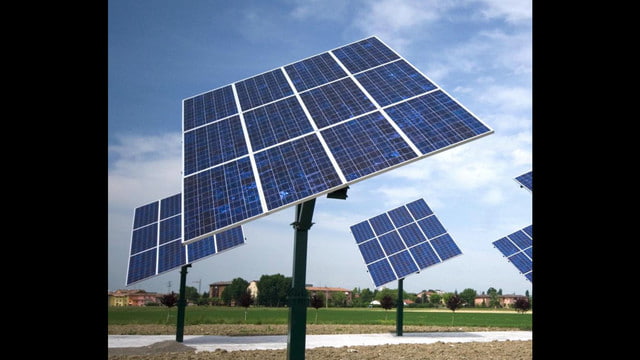 پنل خورشیدی گردان دو محوره پایش خودکار