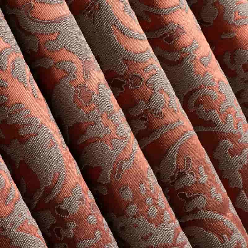 پارچه پرده ای طرح دار با فرم پذیری مناسب در دوخت