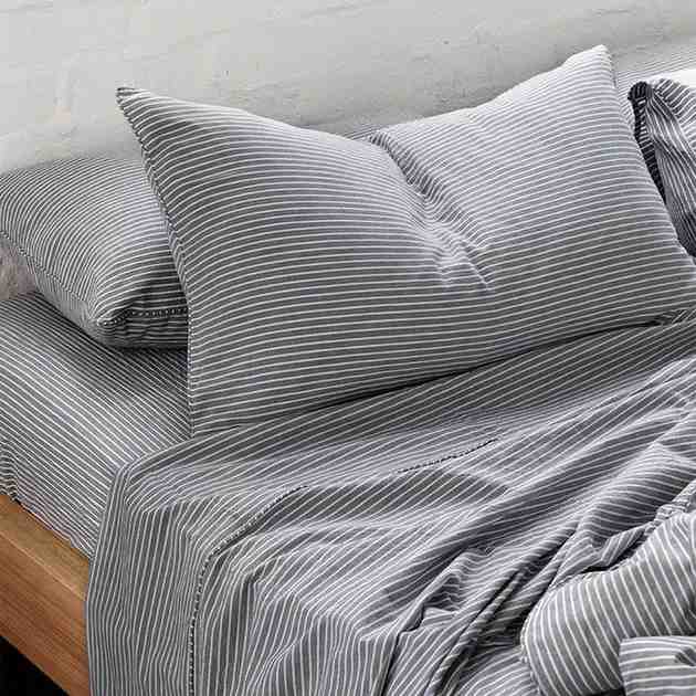 تصویر 4 از روتختی شیک و ساده خاکستری با طراحی امروزی و بافت نرم