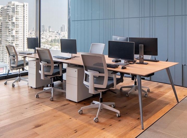 تصویر 4 از صندلی اداری ارگونومیک با طراحی هماهنگ با فرم طبیعی بدن