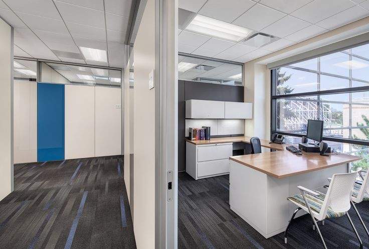 تصویر 2 از صندلی اداری بتیس با طراحی متعادل و کاربردی