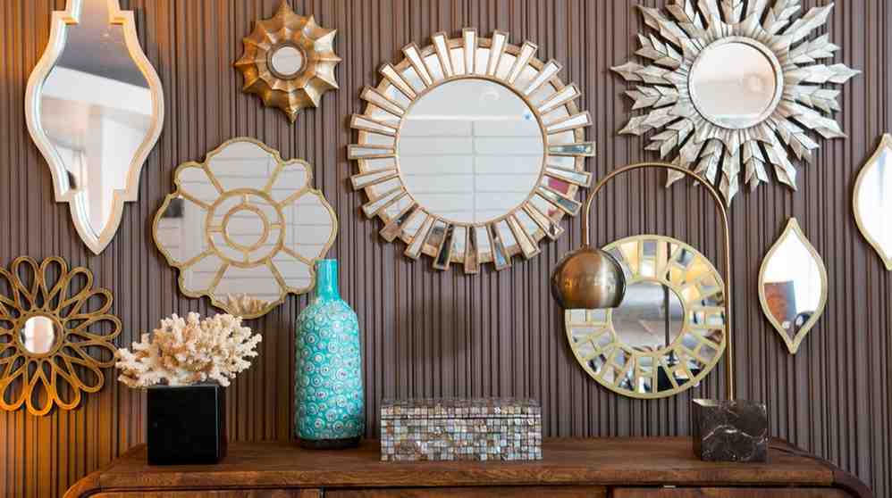 تصویر 1 از آینه دکوراتیو کلاسیک مناسب برای دکوراسیون های مجلل