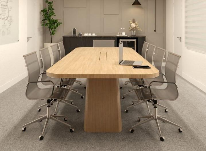 صندلی اداری بدون دسته ایجاد تعادل بین راحتی و حفظ حالت استاندارد نشستن