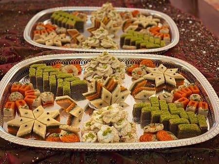 خرید شیرینی